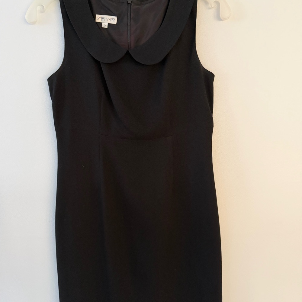 St. John Collection Black Sleeveless Sheath Dress with Peter Pan Collar